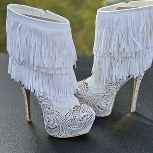 White Fringe Heel Boot Size 8